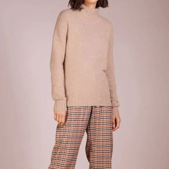 🎀 J. Crew Sweaters J Crew Mockneck Sweater In Supersoft Yarn