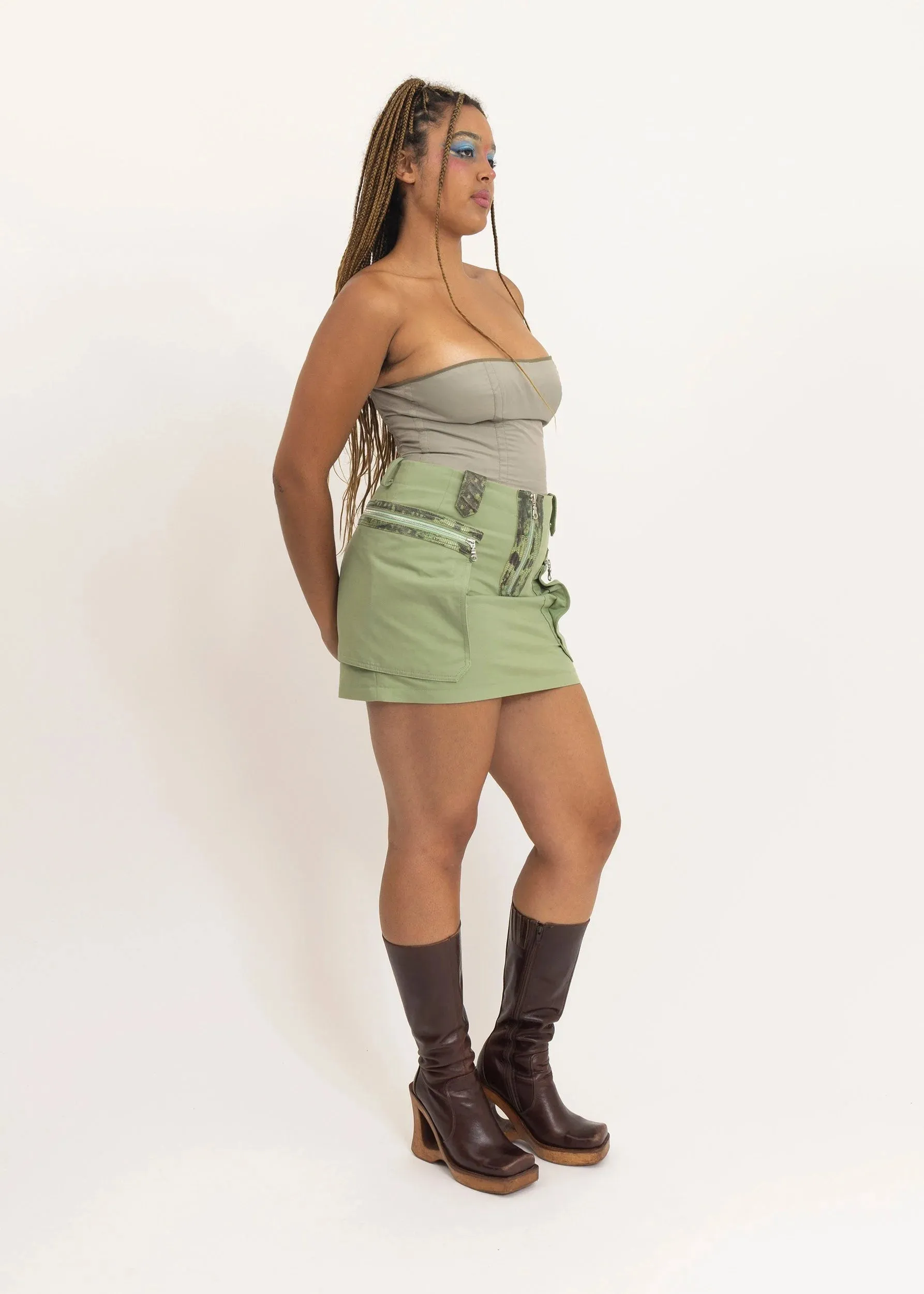 Alligator trim cargo mini skirt