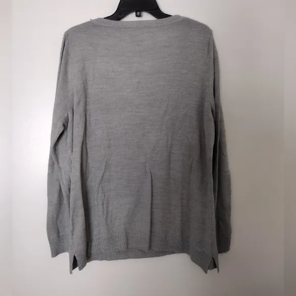 Avenue light grey Christmas Mistletoe Sweater size 14/16