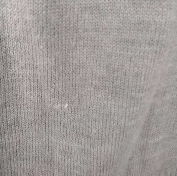 Avenue light grey Christmas Mistletoe Sweater size 14/16