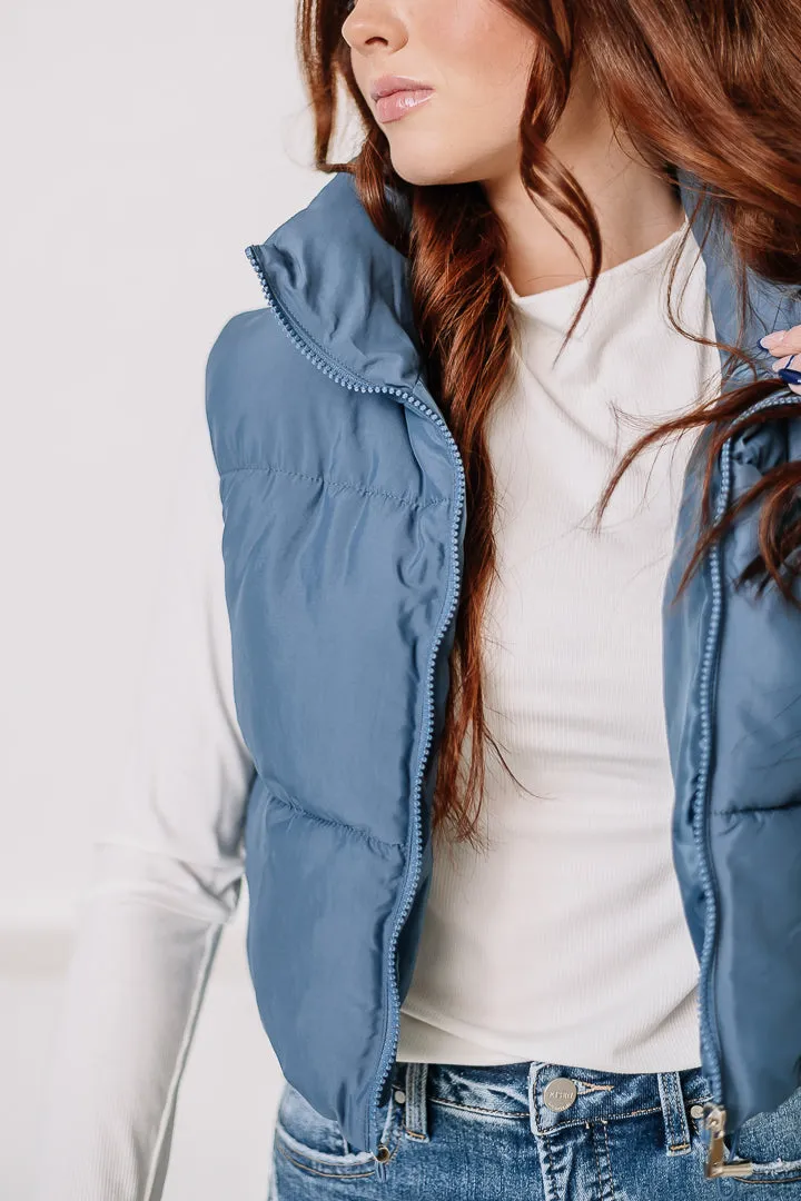 Back In Cropped Puff Vest | Blue