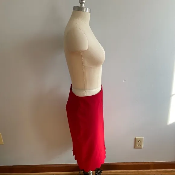 Banana Republic Scalloped Pencil Skirt- Red- Size 8- NWT