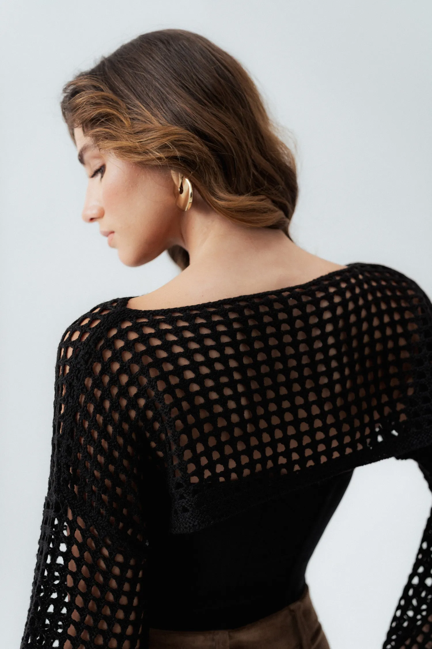 Black Cropped Knit Sweater