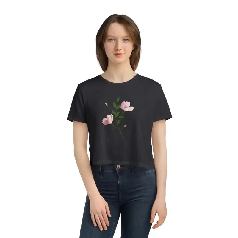 Chic Flowy Cropped Tee with Pink Flower Vibes