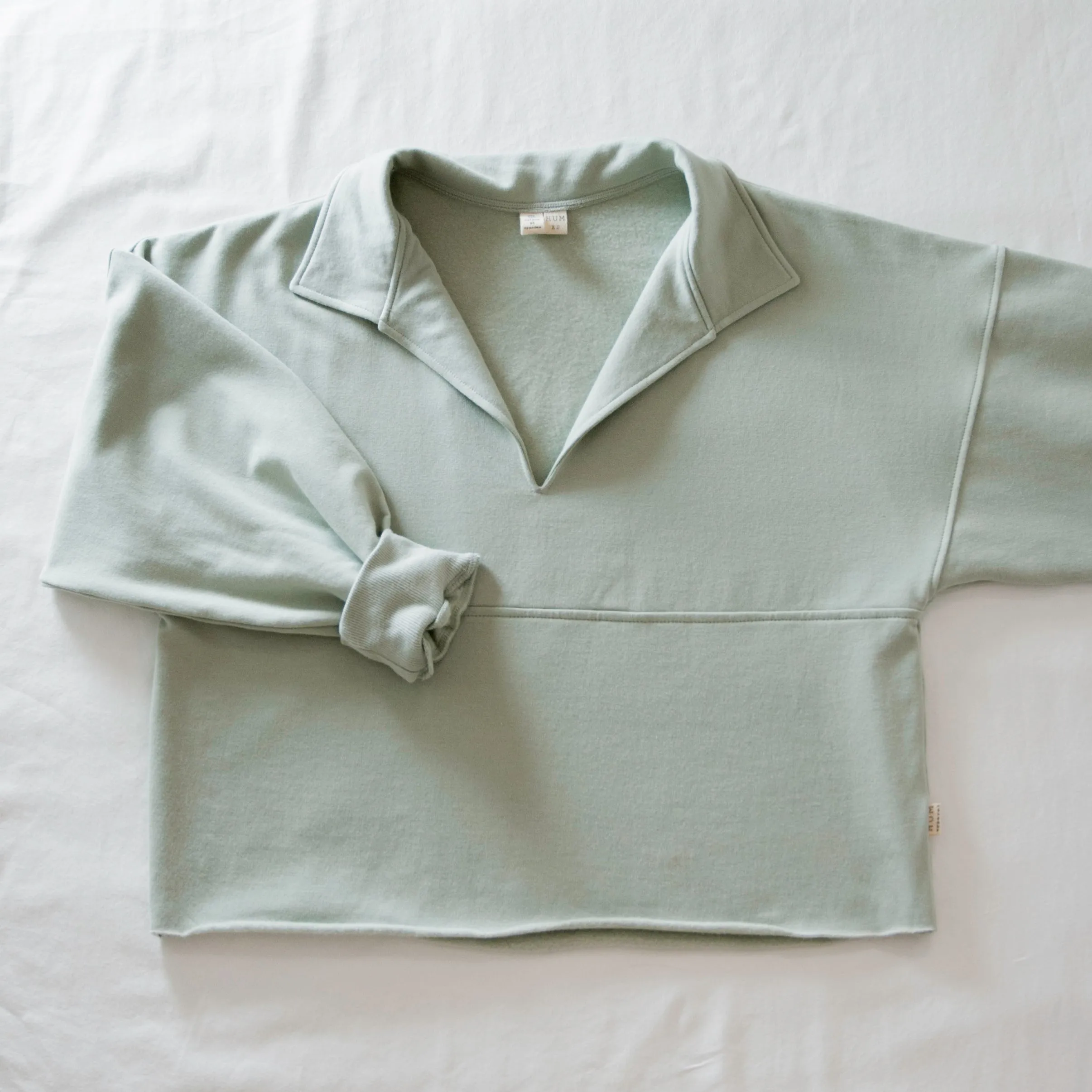 collared crew full.