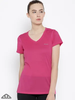 Columbia Women Red Tech Trekshort Sleeve T-Shirt