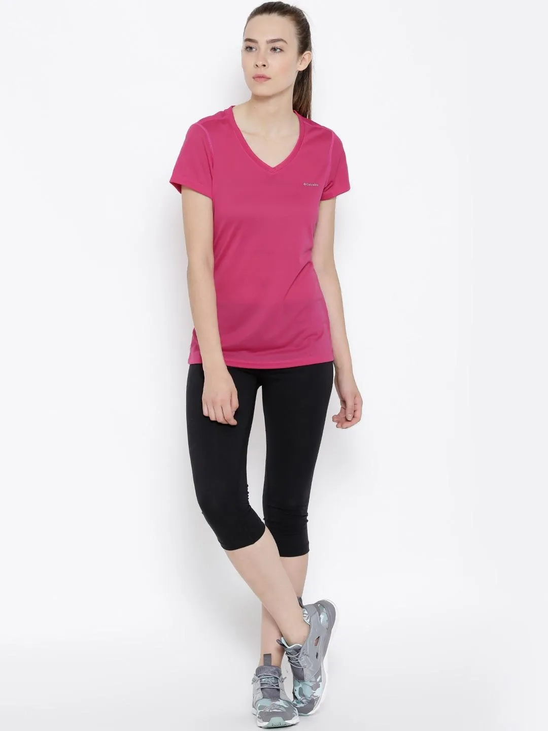 Columbia Women Red Tech Trekshort Sleeve T-Shirt