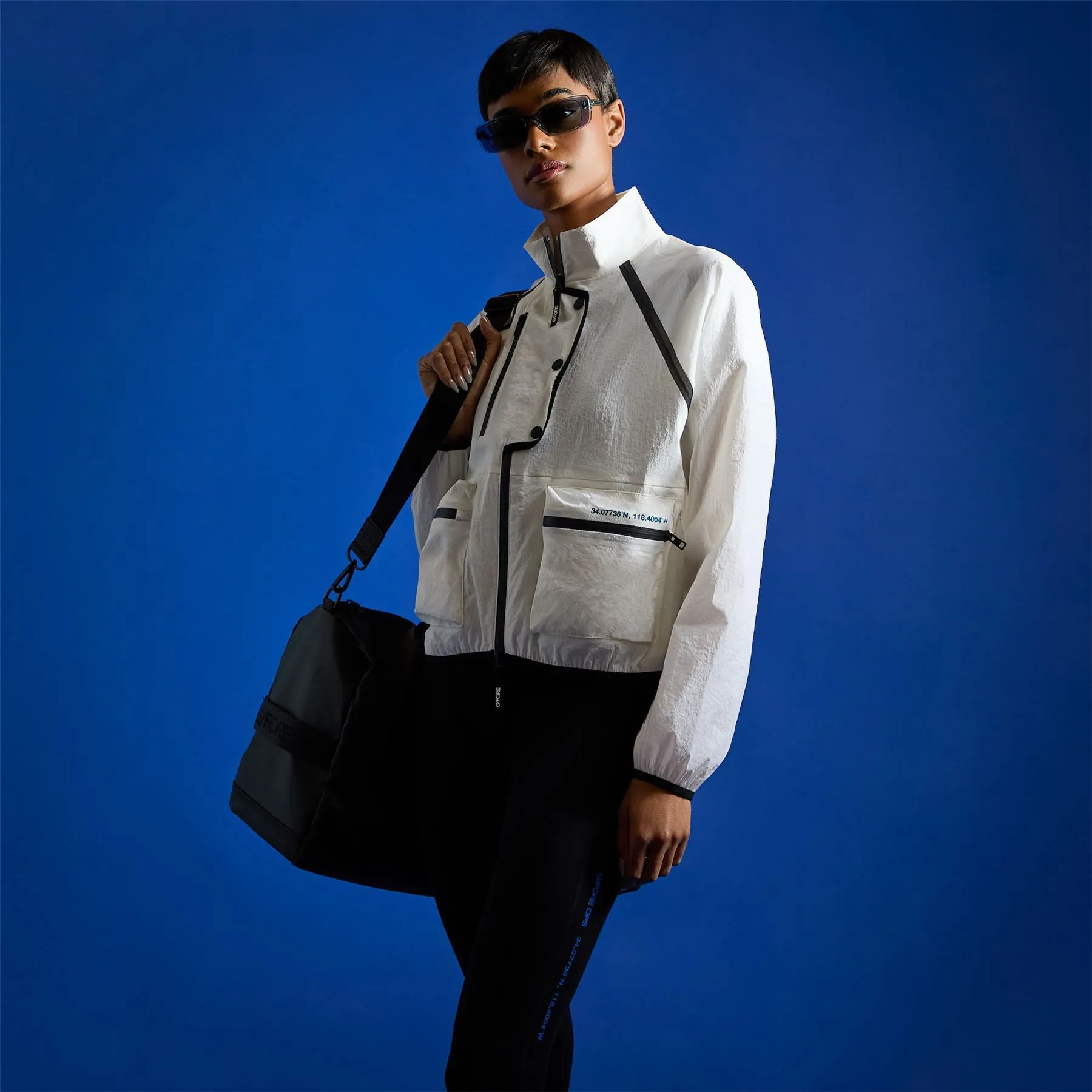 Contrast Stretch Cropped OPS Windbreaker Snow