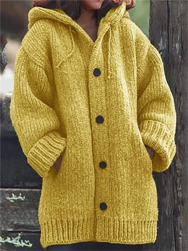 Cosy companion for chilly days - Comfortable and versatile - High-quality craftsmanship for durability