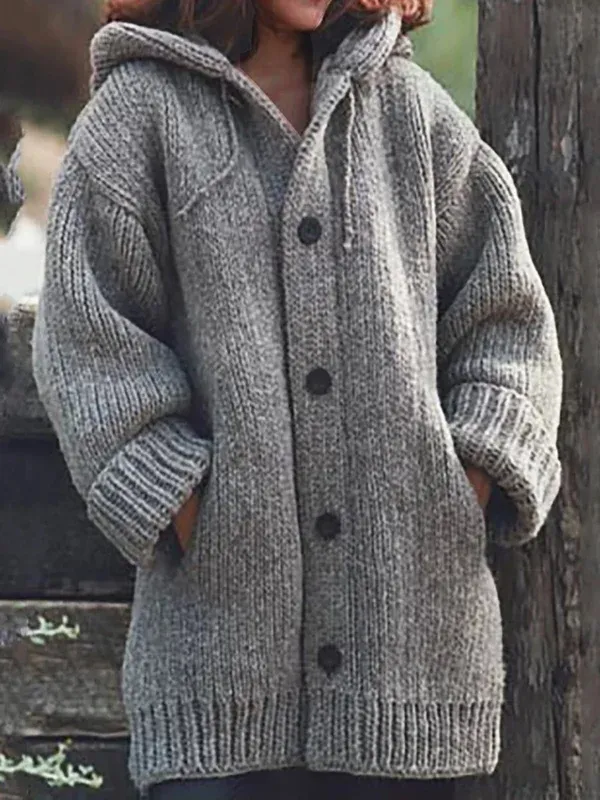 Cosy companion for chilly days - Comfortable and versatile - High-quality craftsmanship for durability