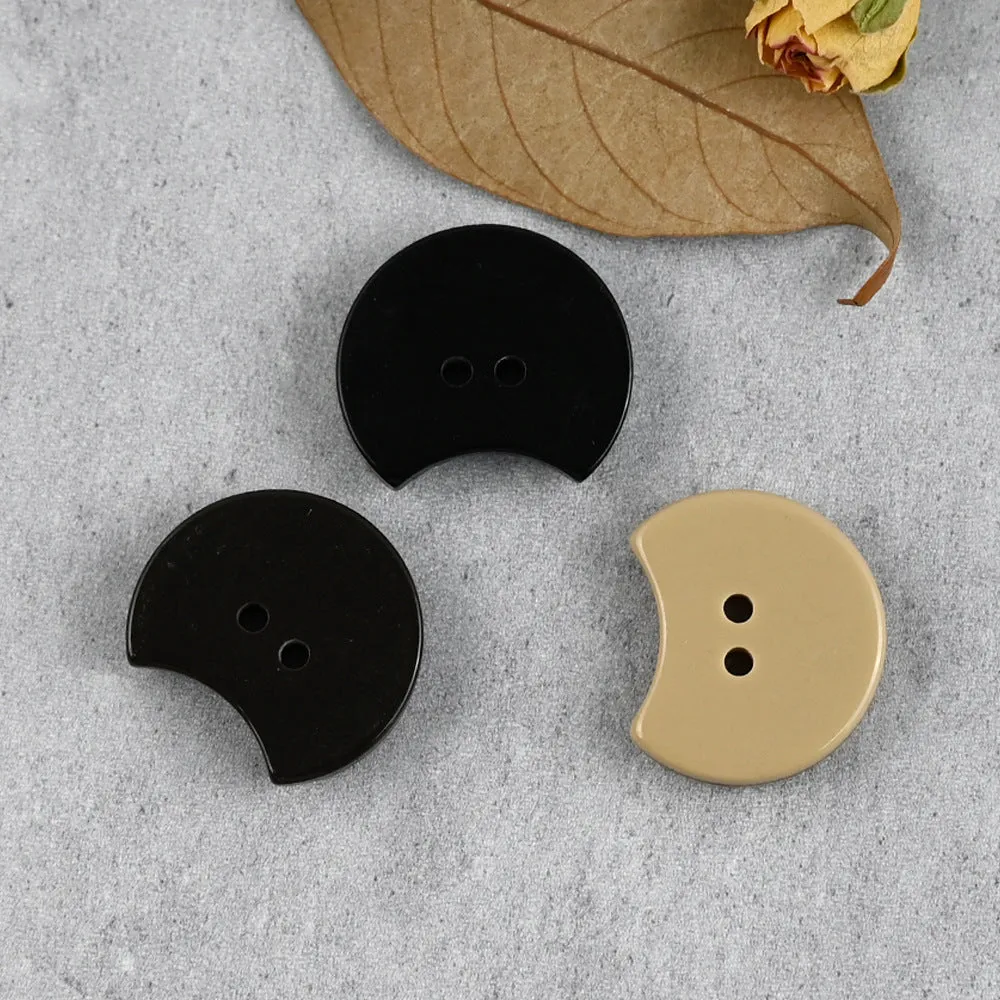 Crescent Shaped Resin Buttons Little Devil Emoji 2 Hole for Sweater Coat 30pcs