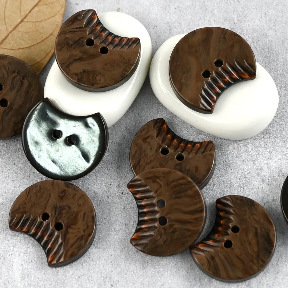 Crescent Shaped Resin Buttons Little Devil Emoji 2 Hole for Sweater Coat 30pcs