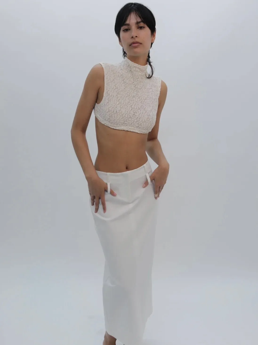 CROPPED LACE TURTLENECK   DEADSTOCK