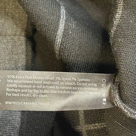 Eileen Fisher boxy window pane merino wool blend long sleeve sweater size SP
