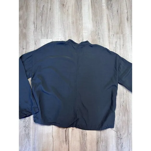 Eileen Fisher grey button blouse blazer