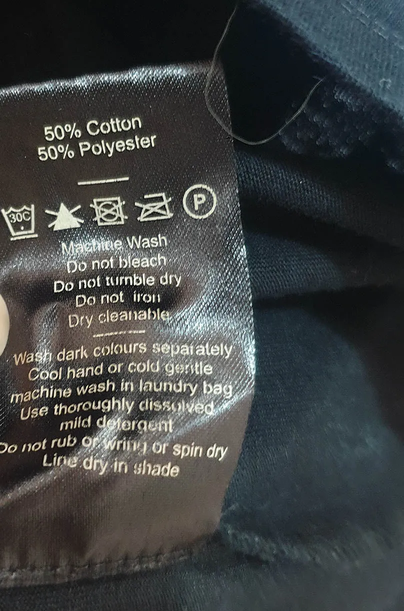 Elk black classic tee shirt size 16
