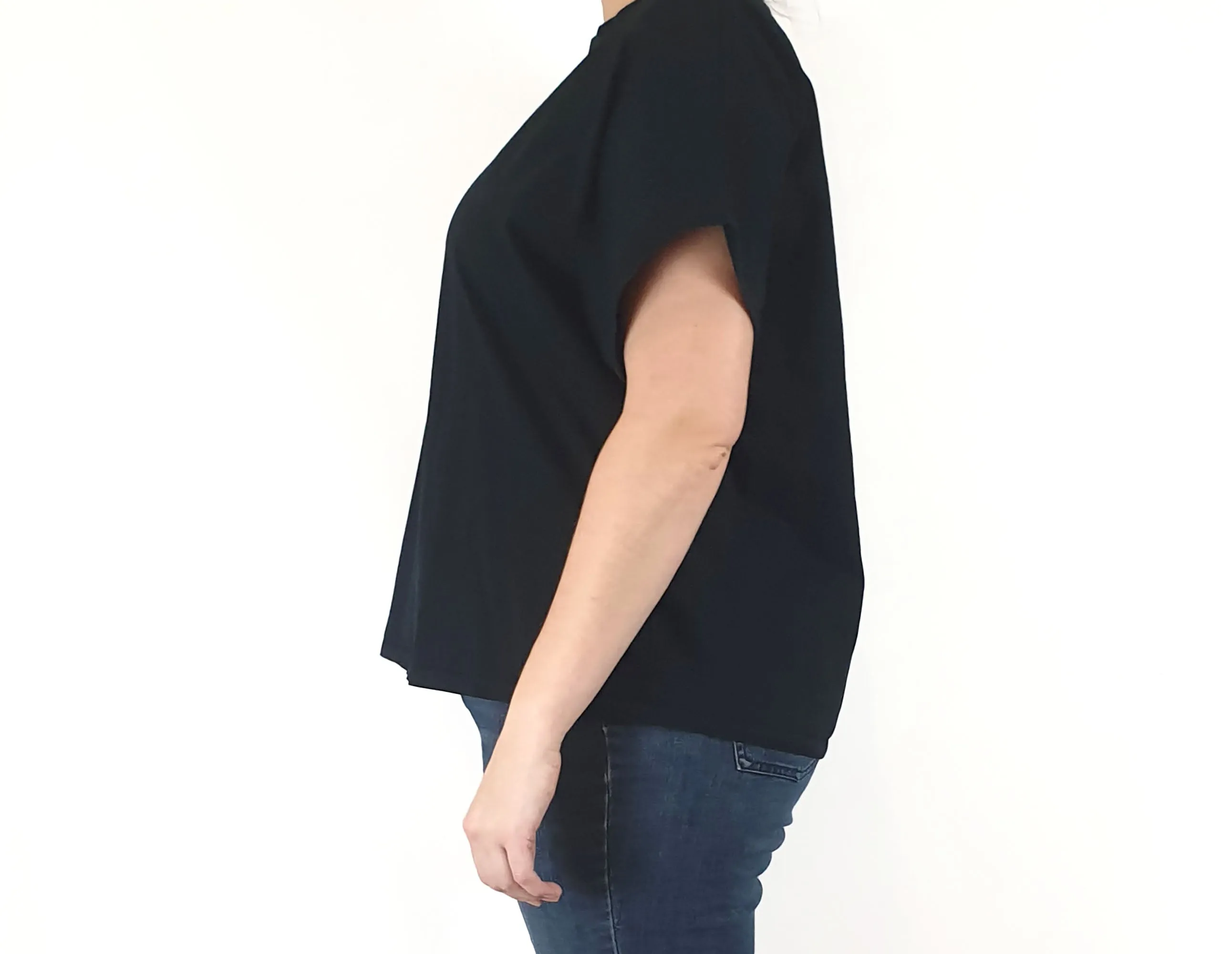 Elk black classic tee shirt size 16