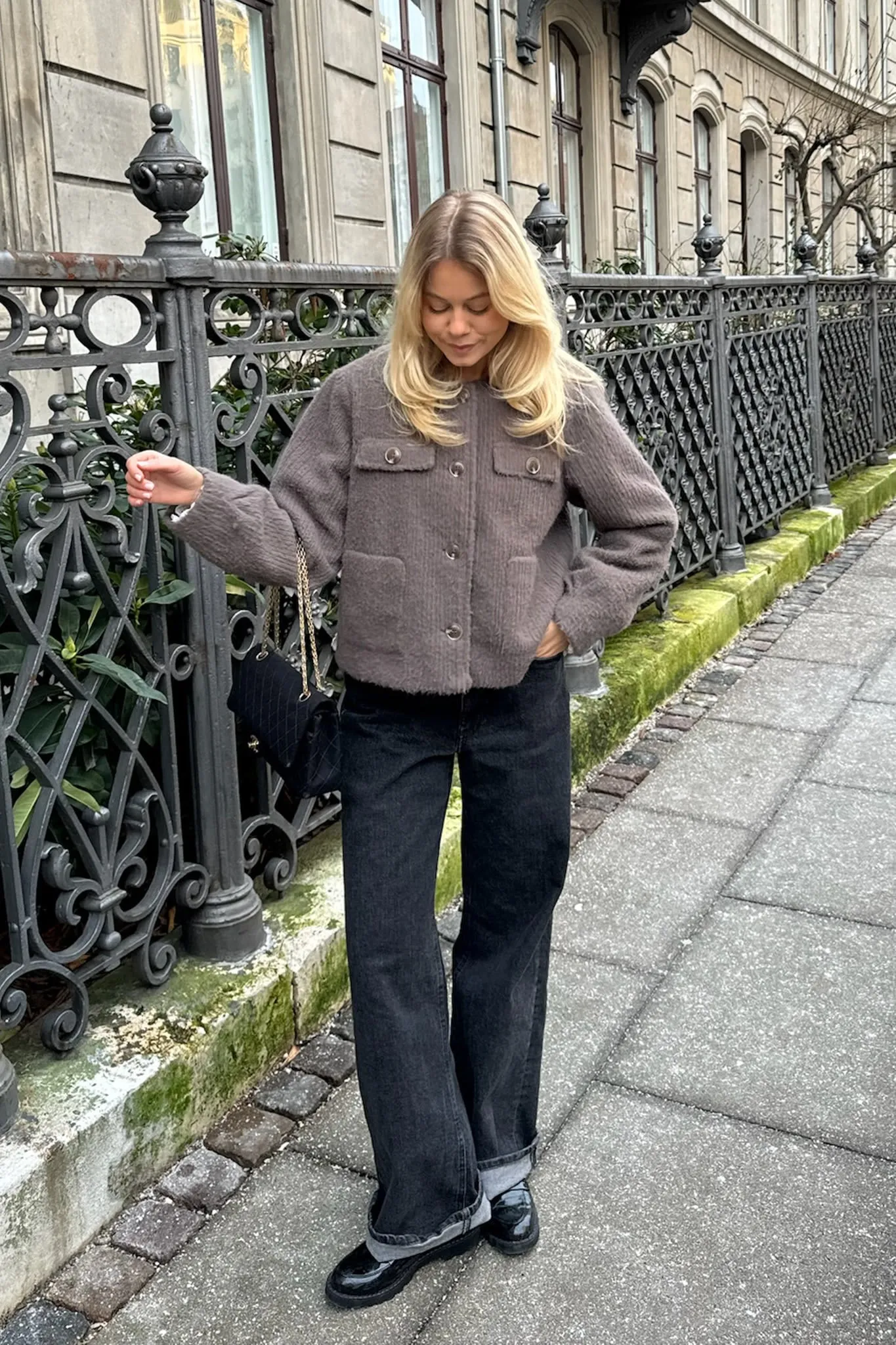 ElliIC Jakke - Mørkebrun