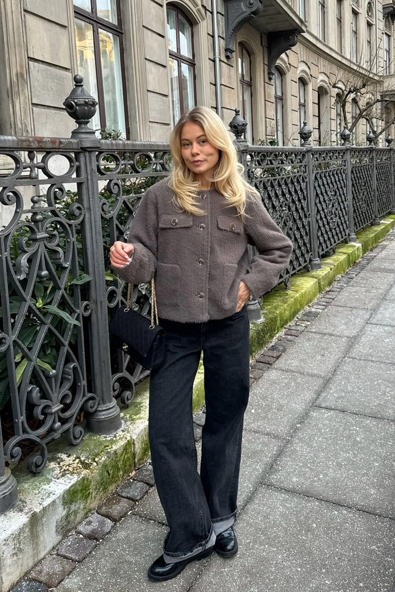 ElliIC Jakke - Mørkebrun