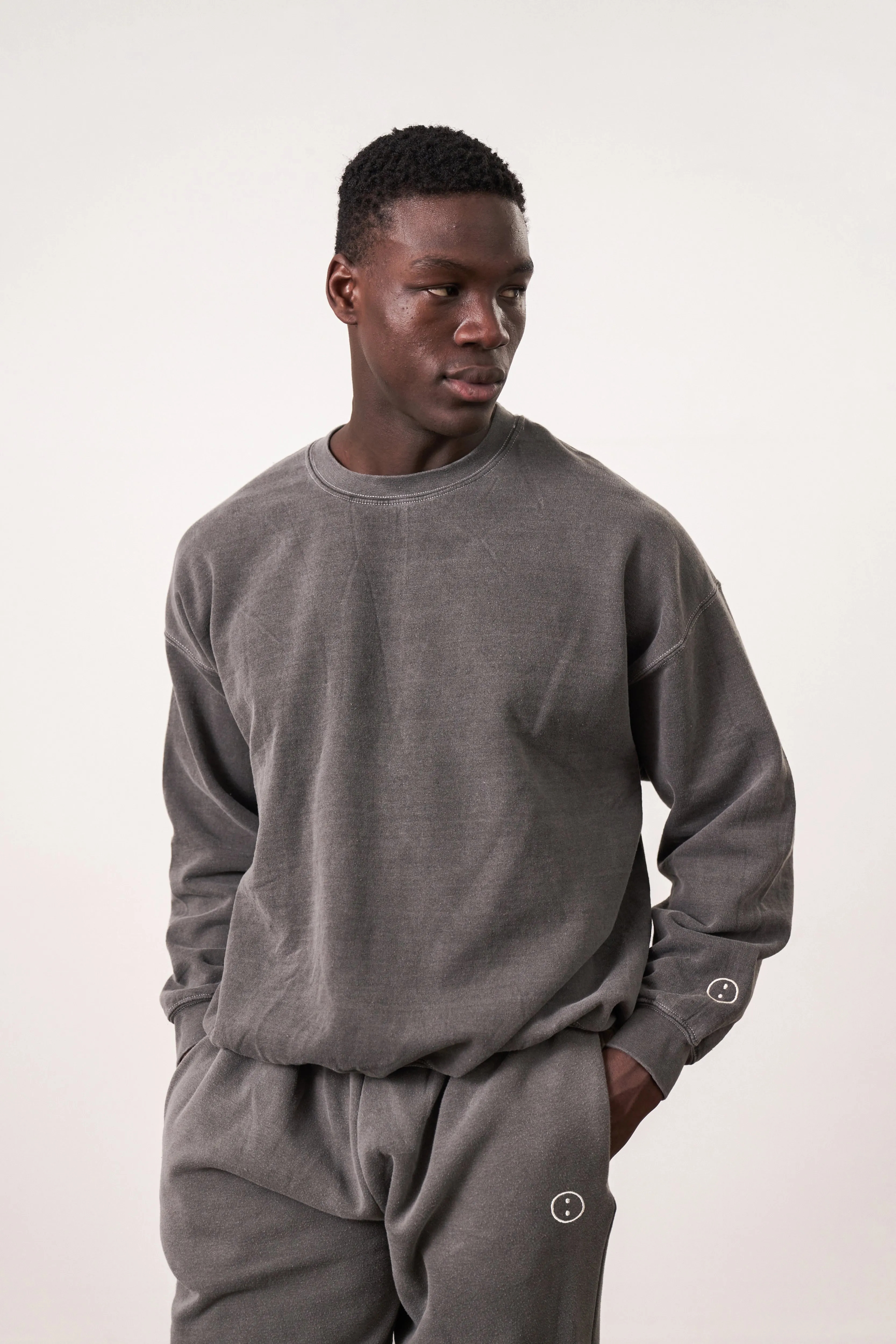 Essentials Vintage Washed Sweater & Jogger Set - Charcoal