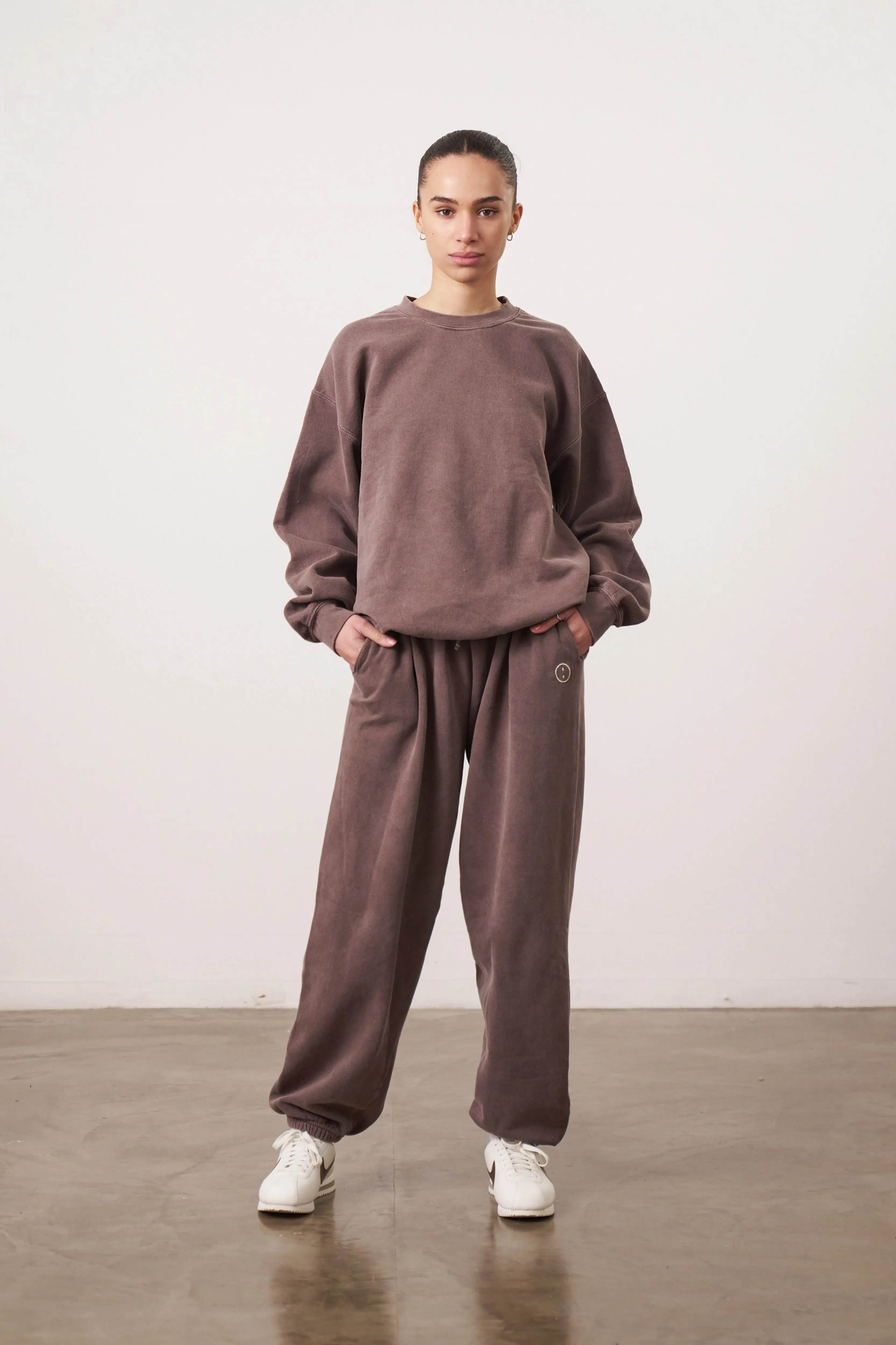 Essentials Vintage Washed Sweater & Jogger Set - Cocoa
