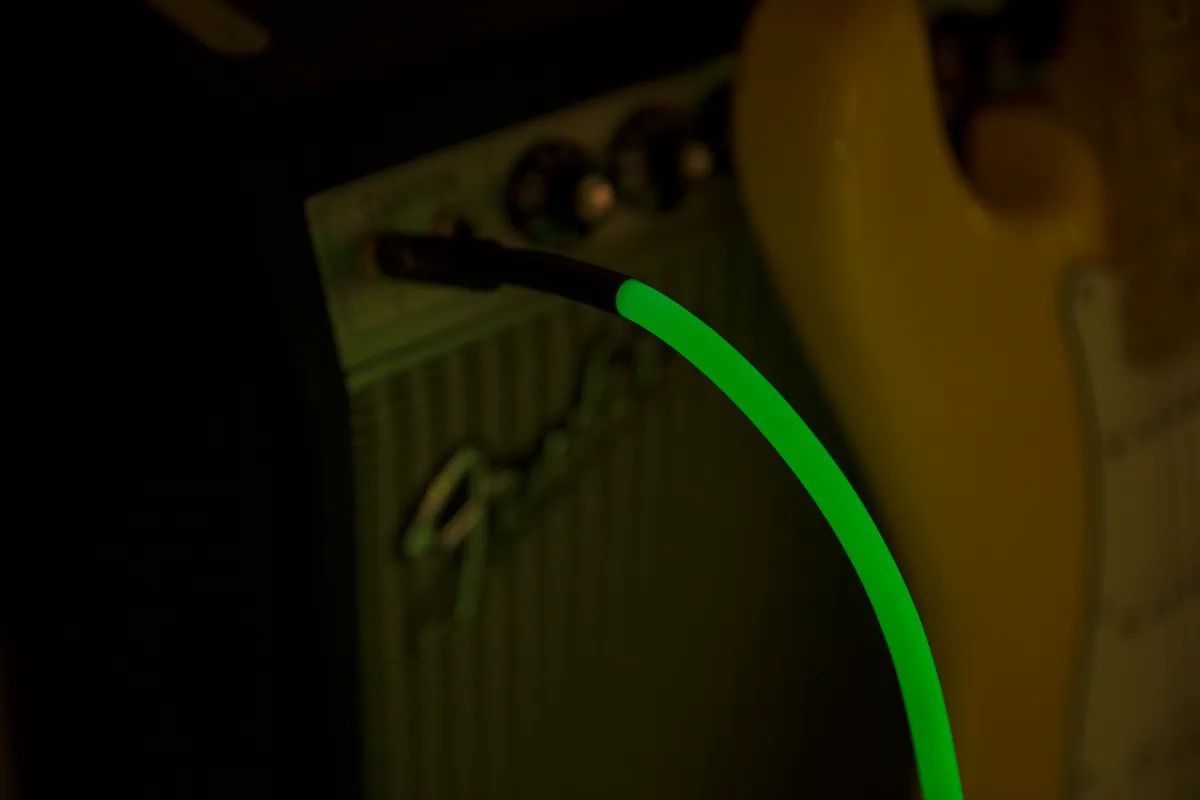 Fender Professional Glow in the Dark Cable, Green, 18.6'