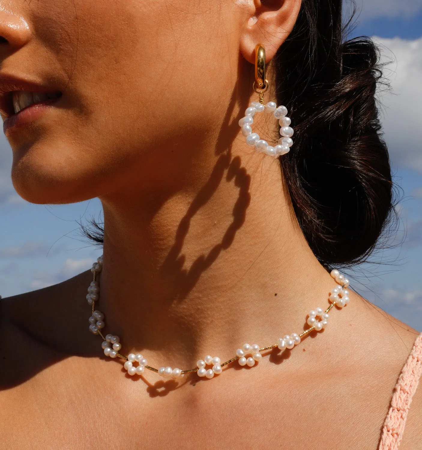 Floating Pearl Necklace