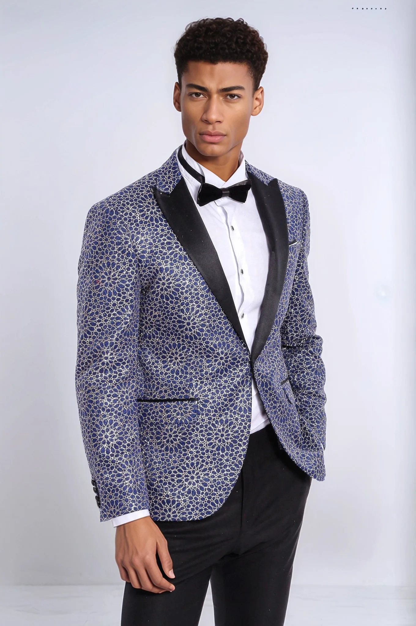 Flower Embroidered Pattern Navy Blue Men Prom Blazer - Wessi