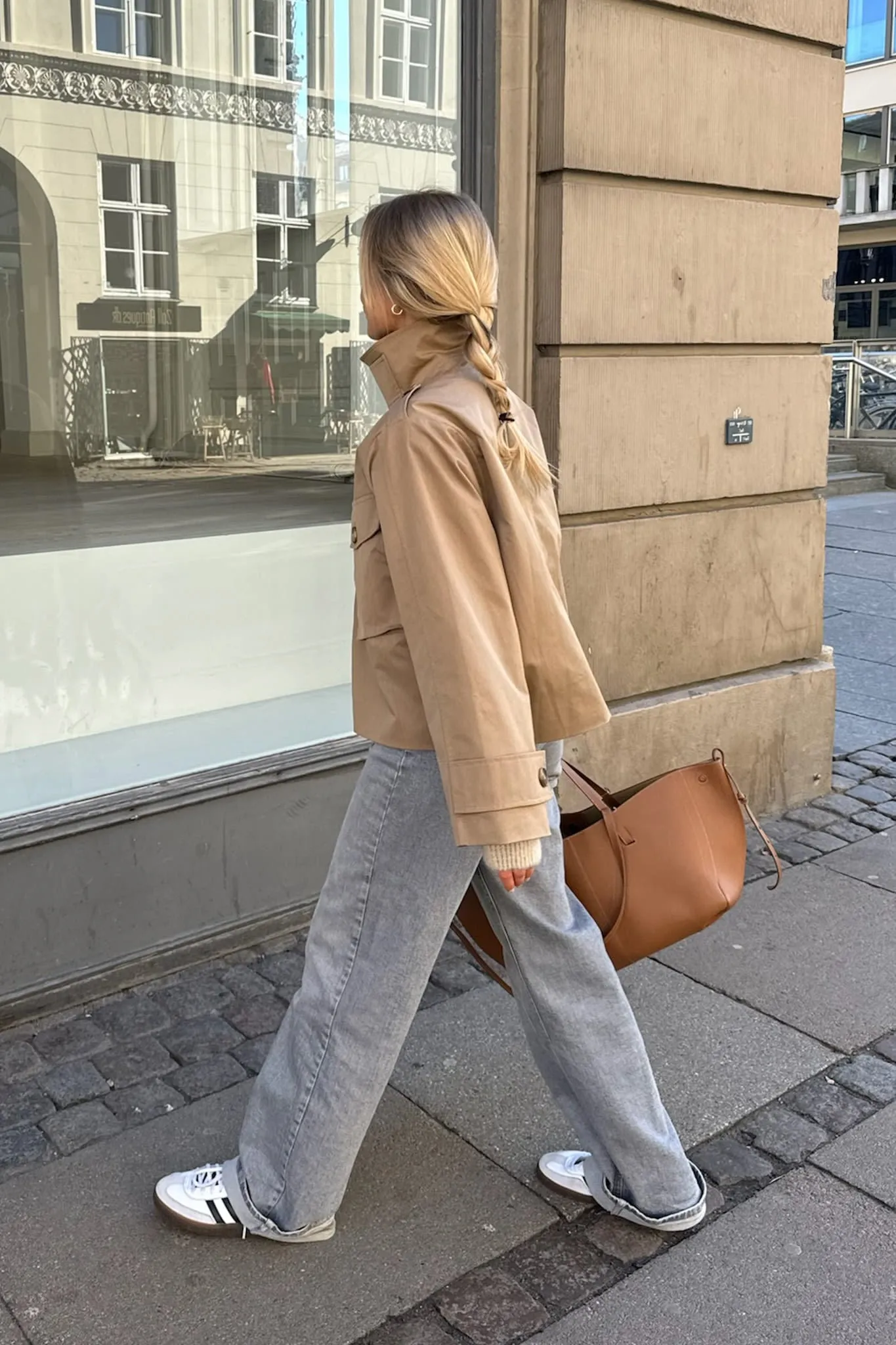 FrejaIC Kort Trenchcoat - Brun