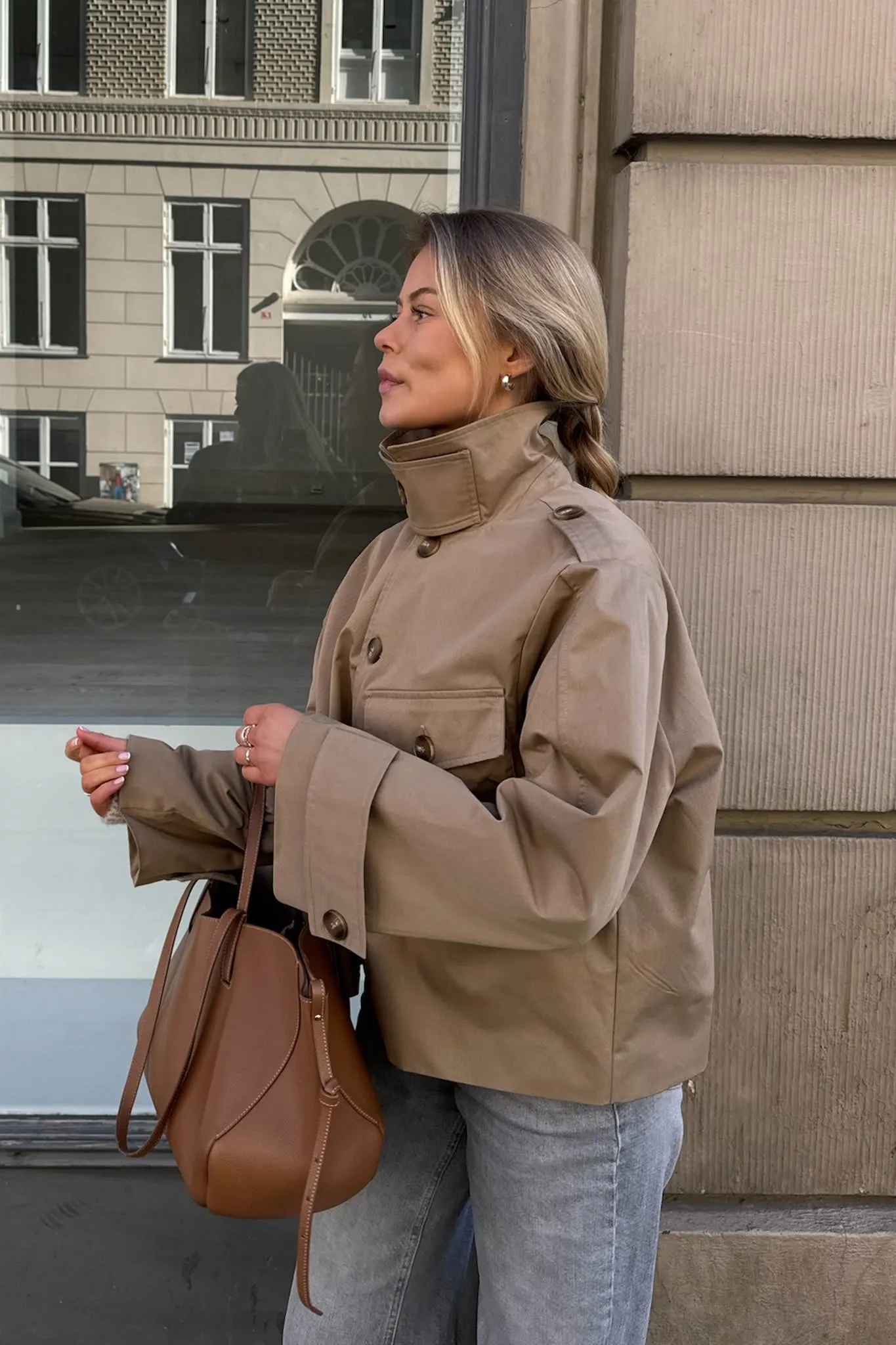 FrejaIC Kort Trenchcoat - Brun