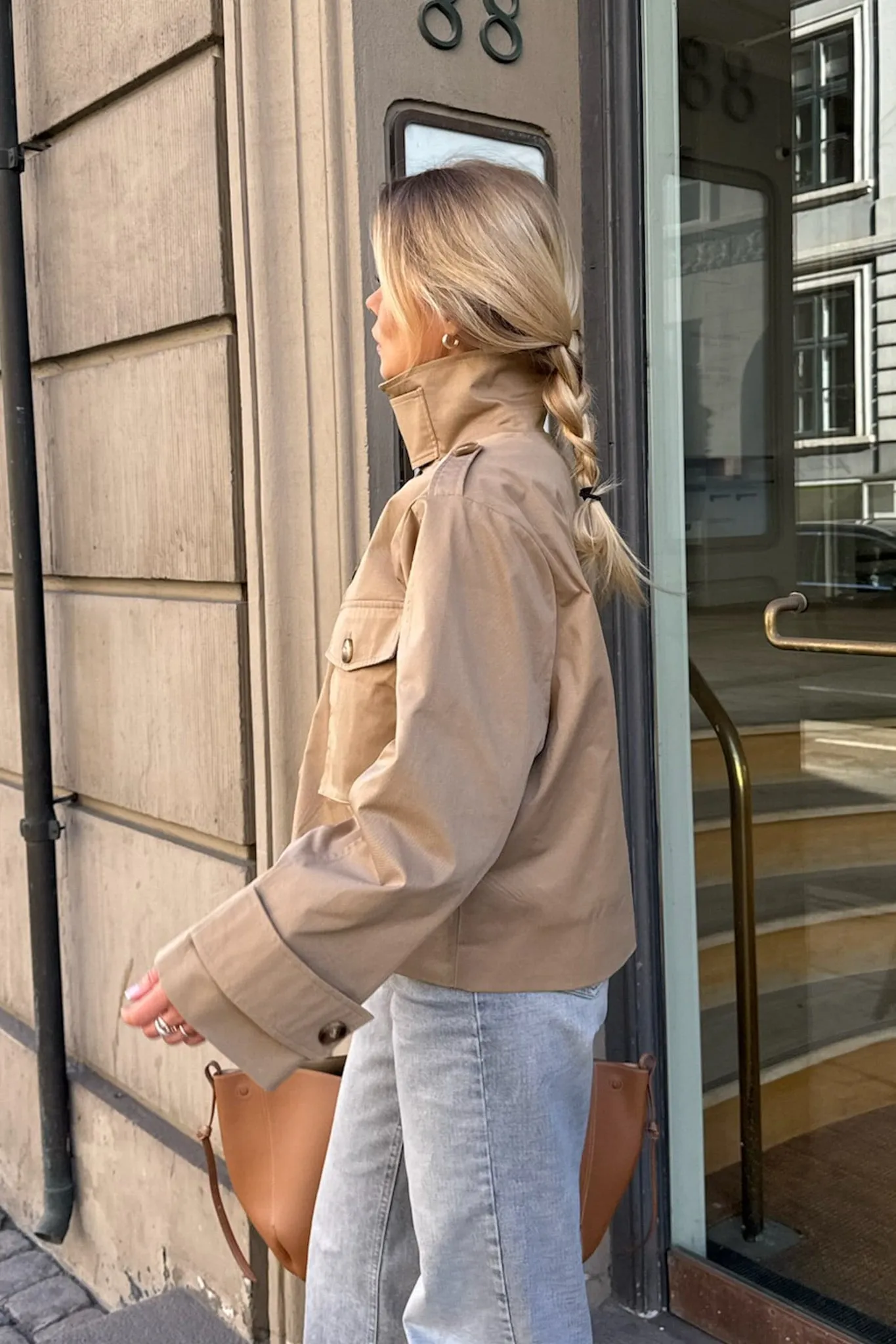 FrejaIC Kort Trenchcoat - Brun