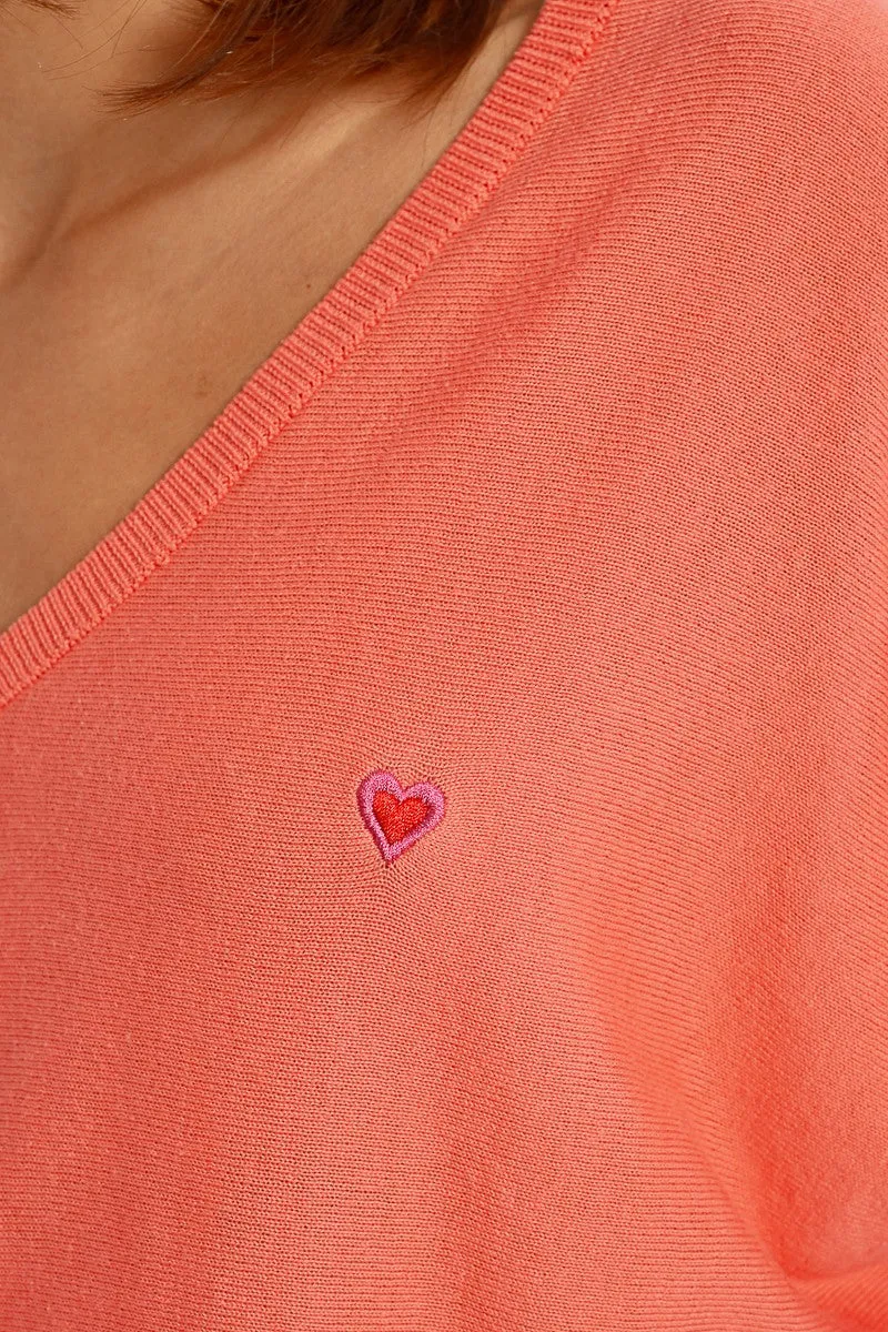 HEART PATTERN CROPPED SWEATER