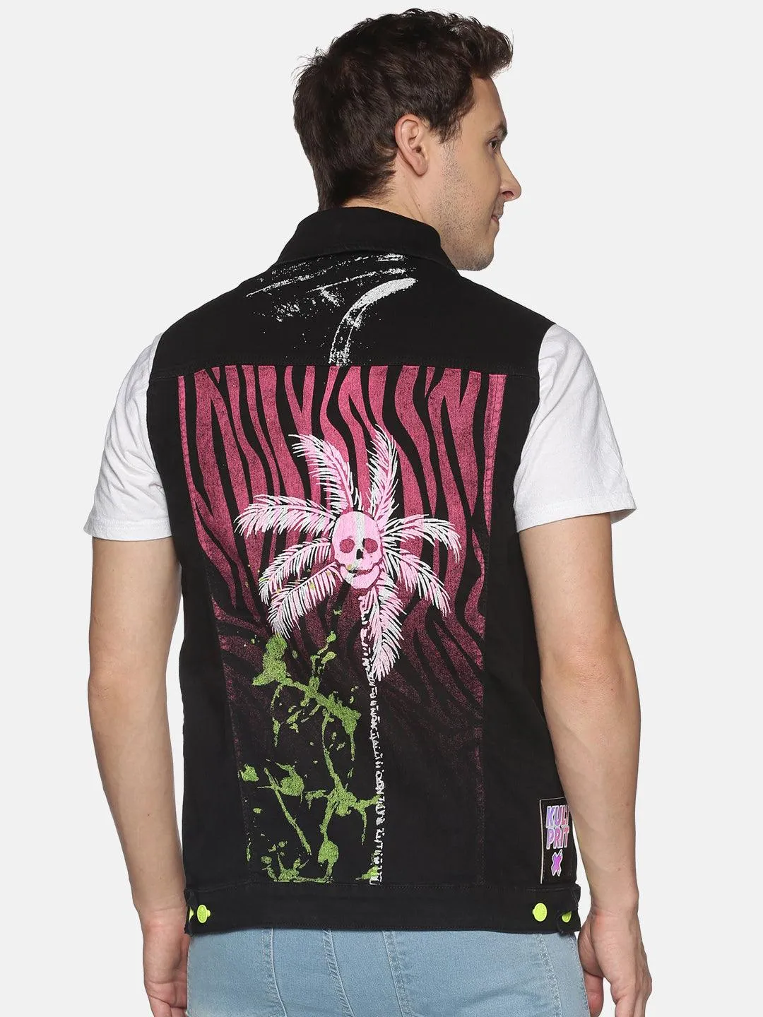 Kultprit Allover print sleeveless jacket