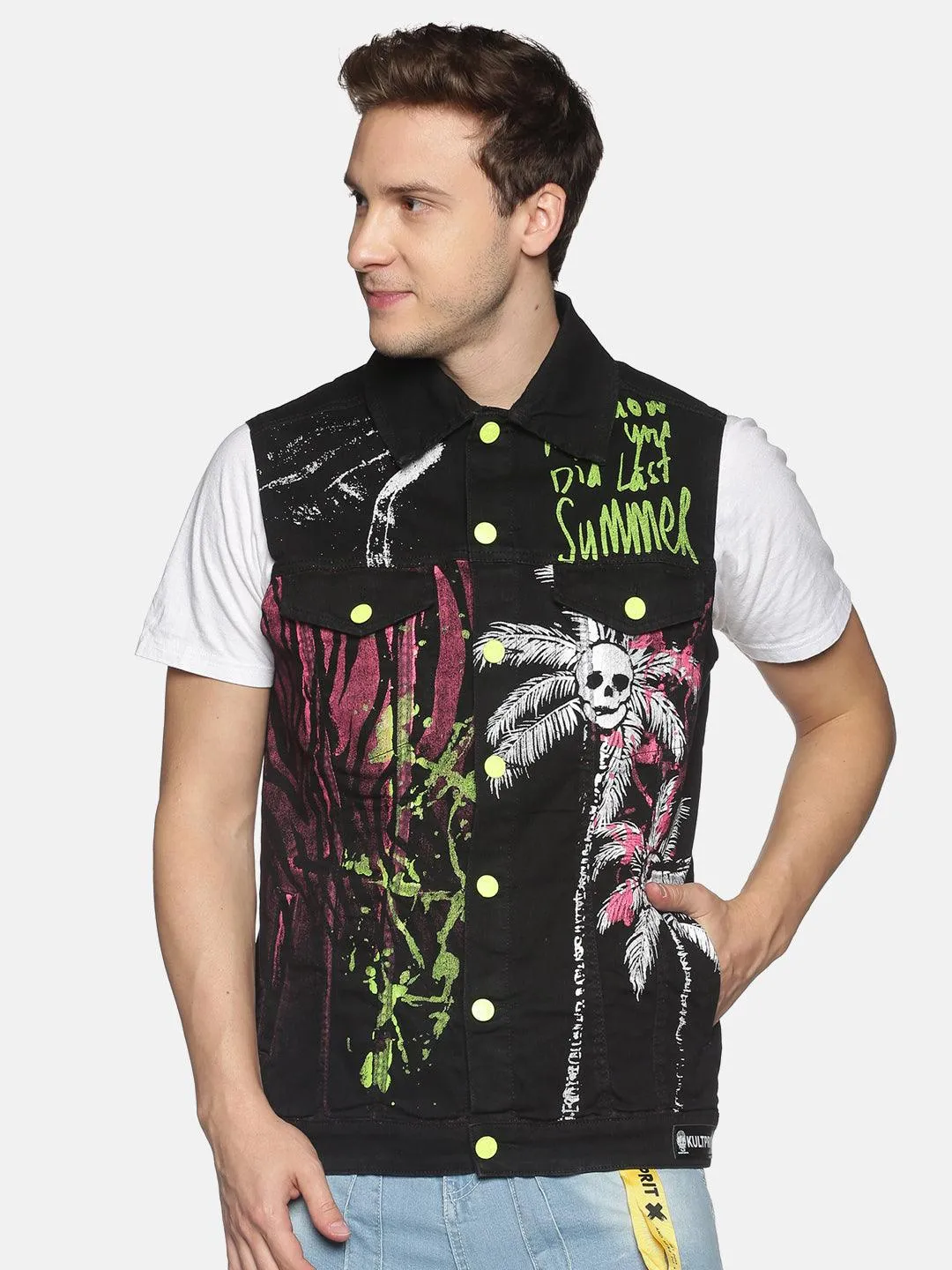 Kultprit Allover print sleeveless jacket