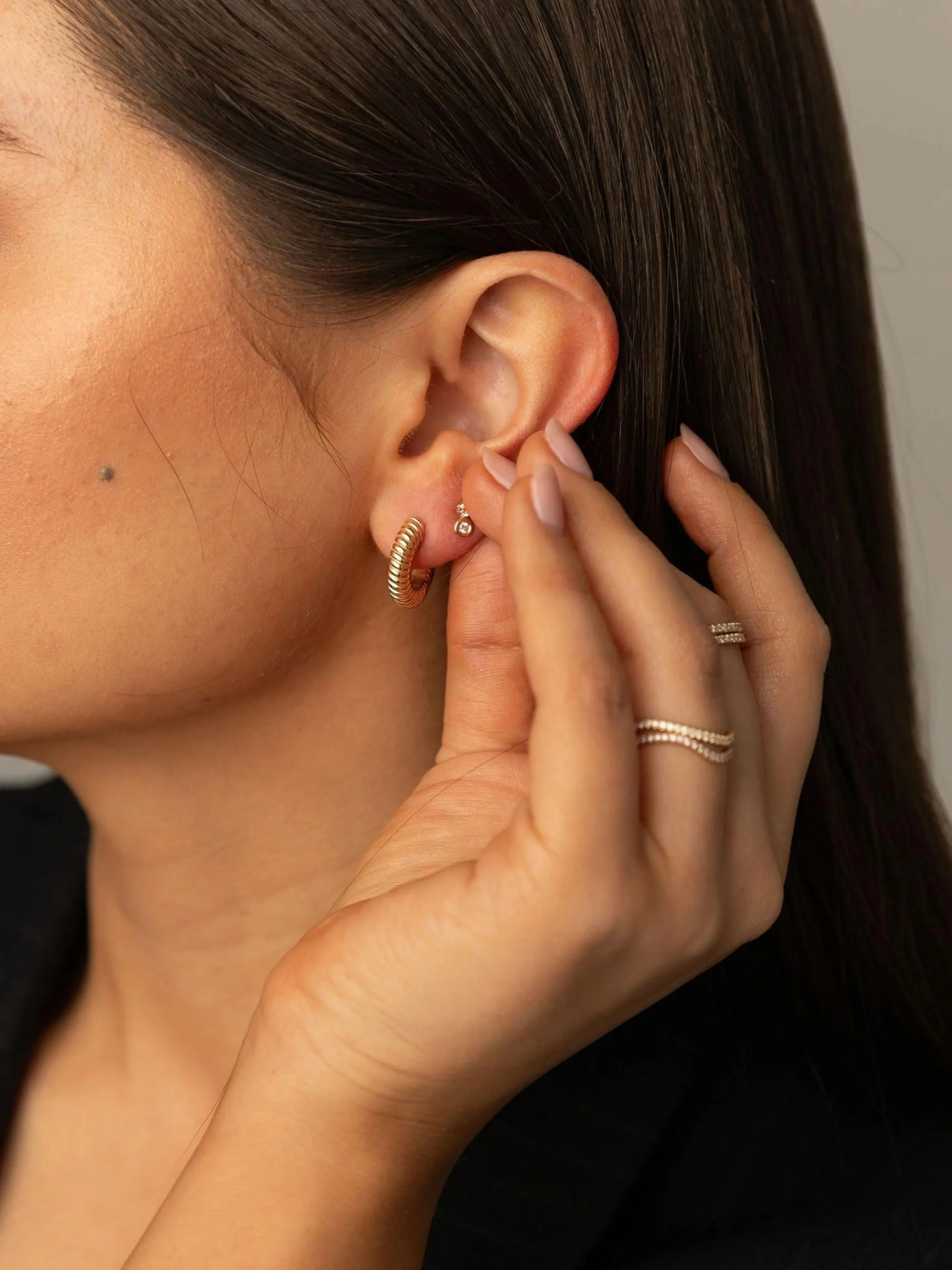 Lulu Textured Hoops