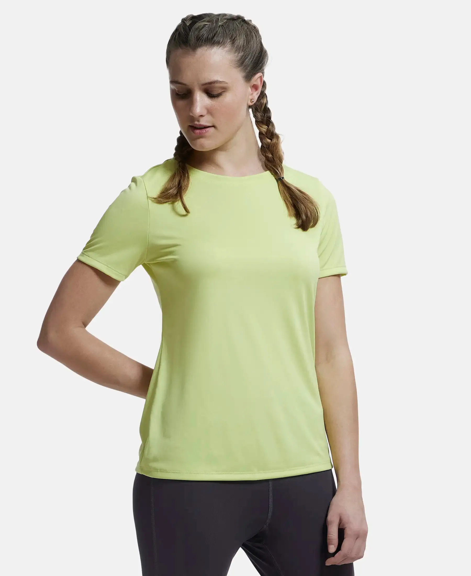 Microfiber Polyester Fabric Relaxed Fit Solid Round Neck Half Sleeve T-Shirt - Daiquiri Green