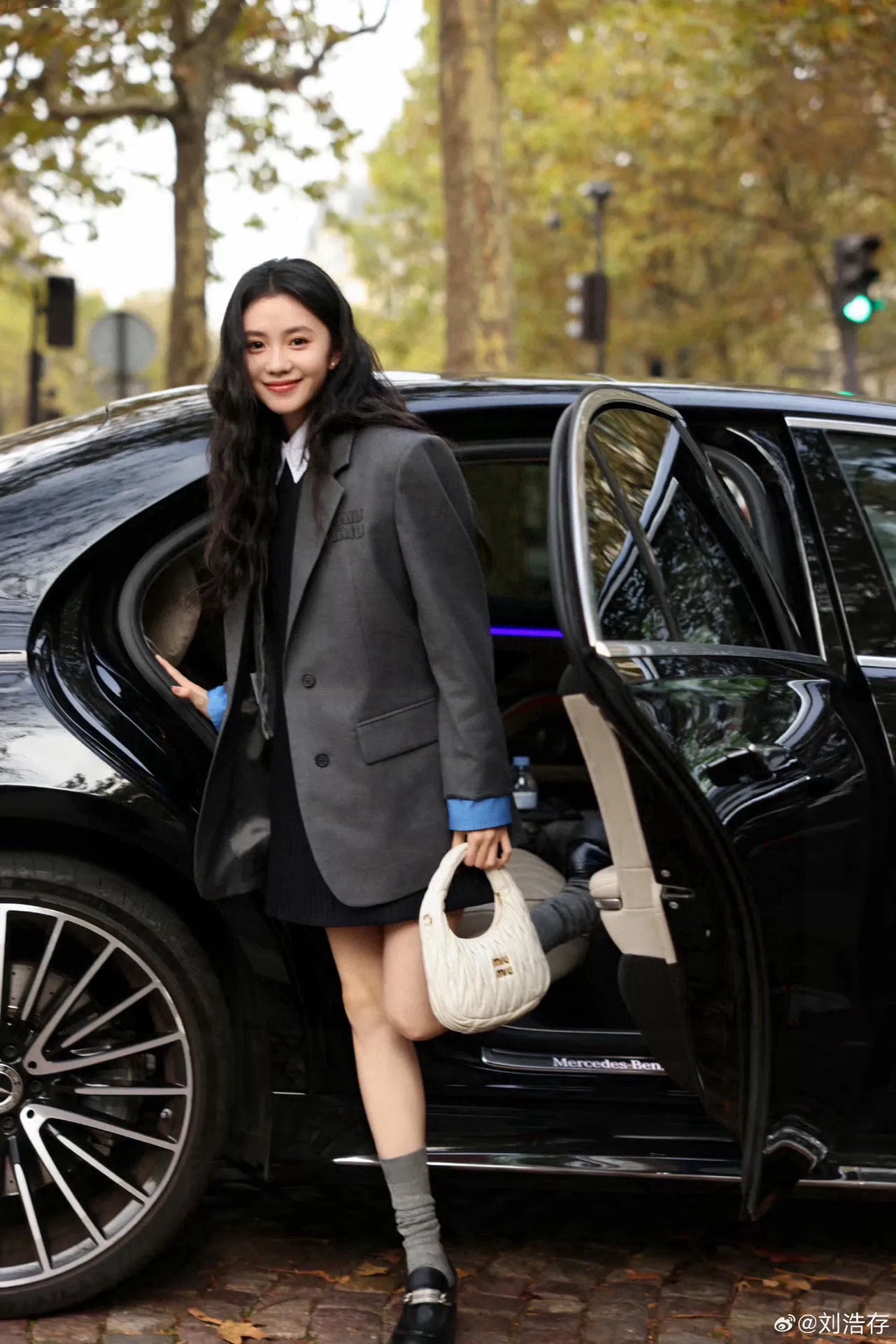 MU 25 new blazer