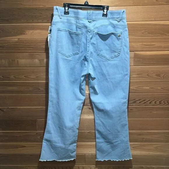 NEW WITH TAGS DEMOCRACY “AB”SOLUTION HIGH RISE CROPPED ITTY BITTY FLARE JEANS 14
