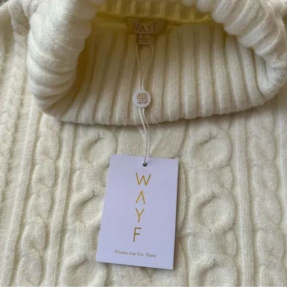 NWT WAYF Sweet Nothings Cable Knit Turtleneck Belle Sleeve Crop Sweater Sze Lge