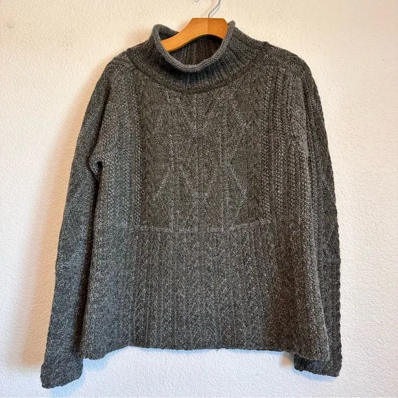 PERUVIAN CONNECTION  100% Baby Alpaca Sweater Sz X Small