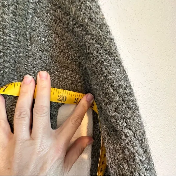 PERUVIAN CONNECTION  100% Baby Alpaca Sweater Sz X Small