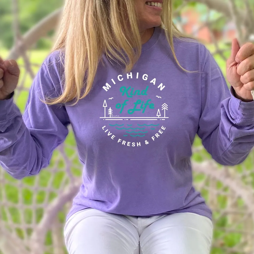 "Michigan Kind Of Life" Relaxed Fit Stonewashed Long Sleeve Unisex T-Shirt