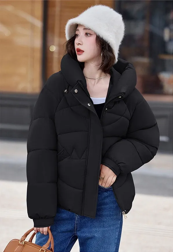 Relaxed-Fit Water-Resistant Puffer Jacket for Women Zip Up and Hooded