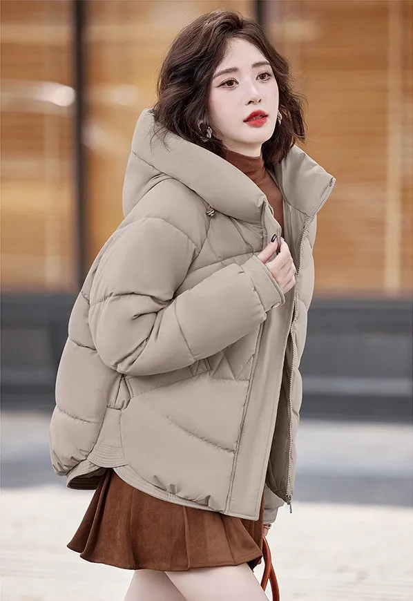 Relaxed-Fit Water-Resistant Puffer Jacket for Women Zip Up and Hooded