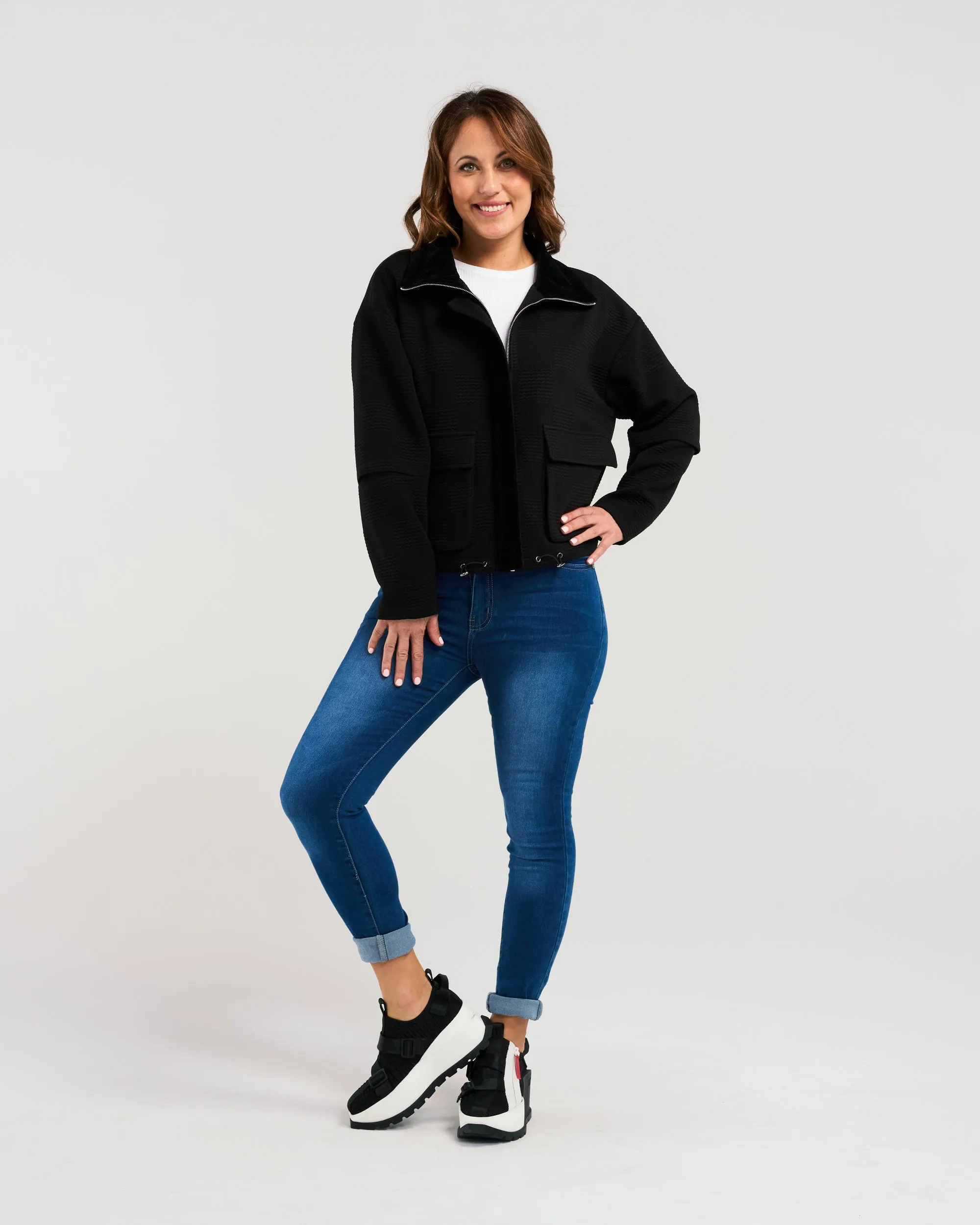 River jacket	Black