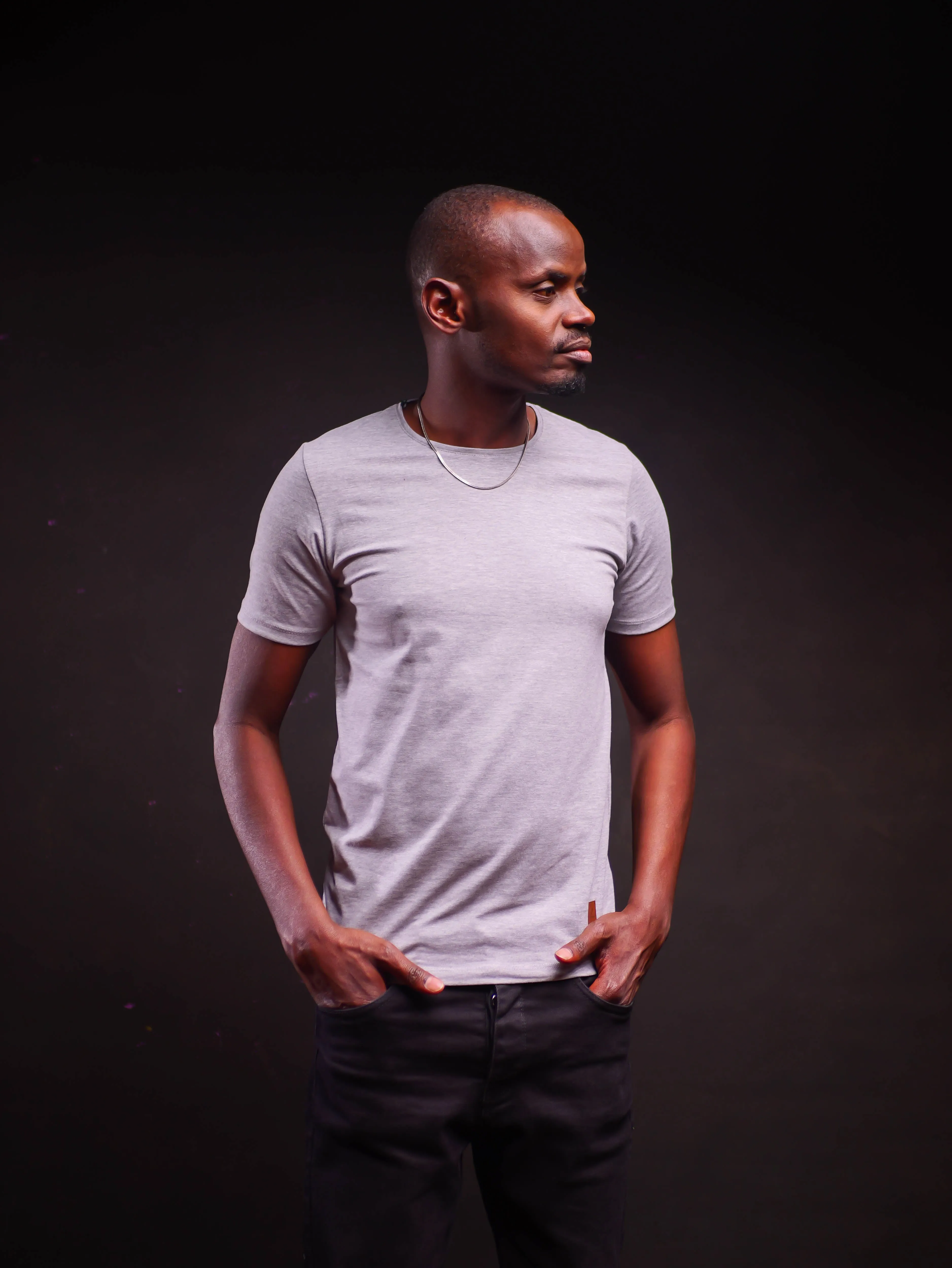 Round T-shirt-Light Grey