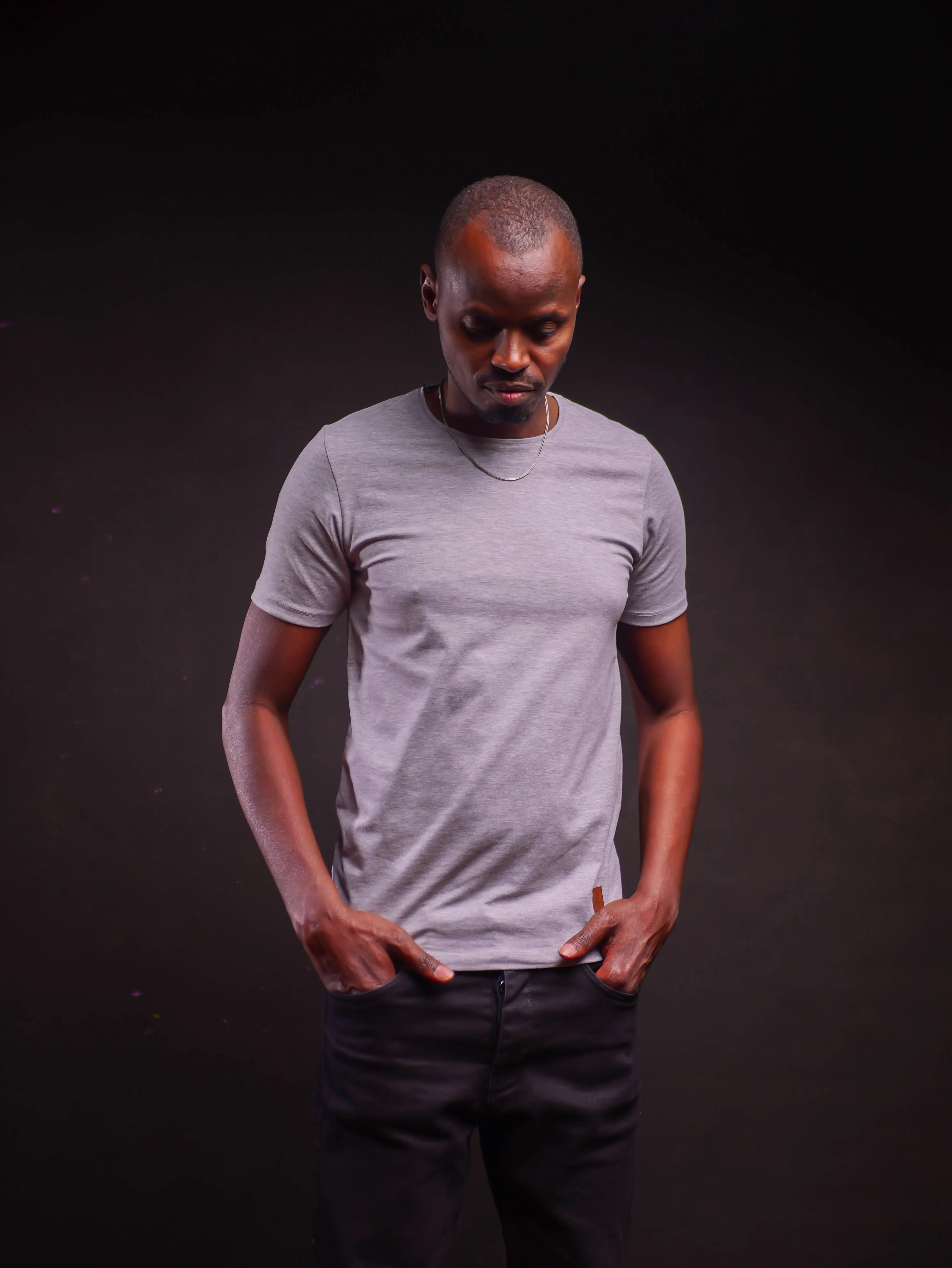 Round T-shirt-Light Grey