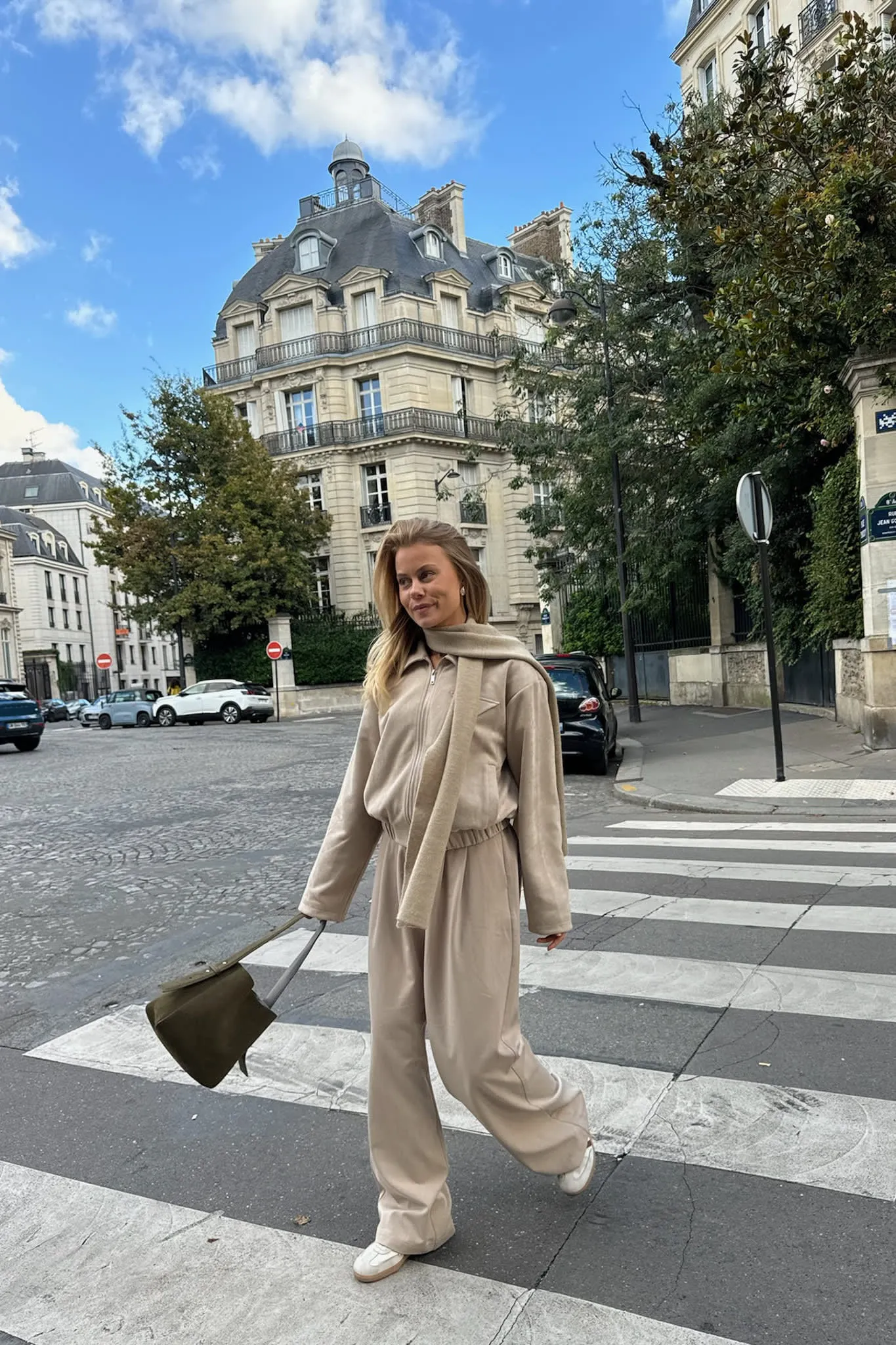 SarahIC Kort Jakke - Lys Beige