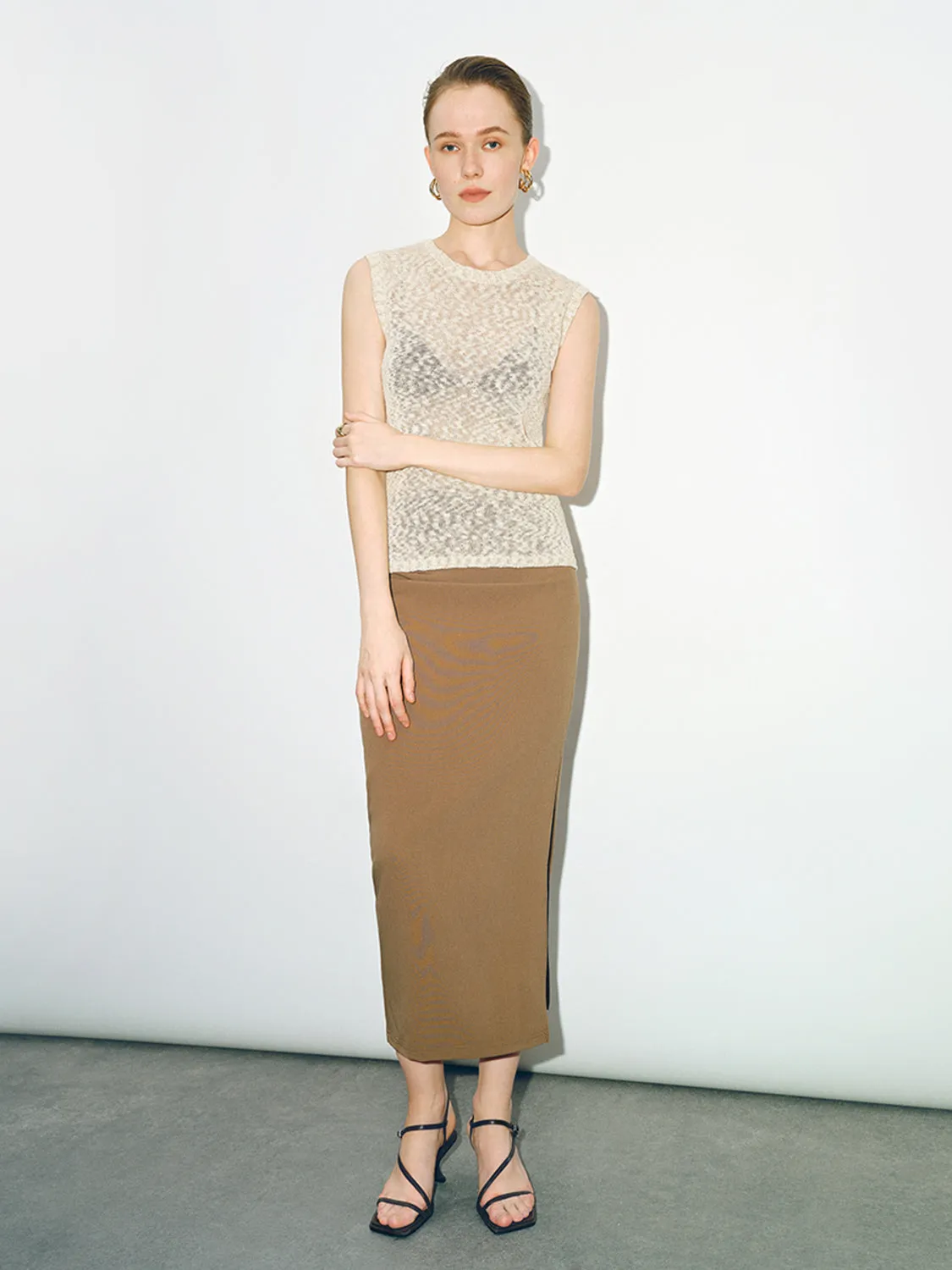 Sleeveless Knitted T-Shirts
