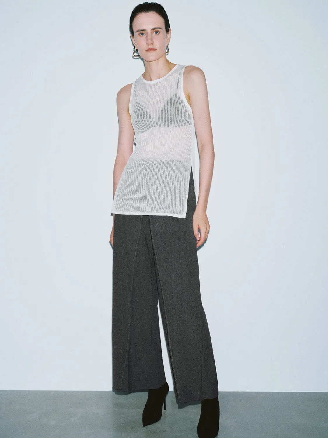 Sleeveless Skinny Knitted T-Shirts